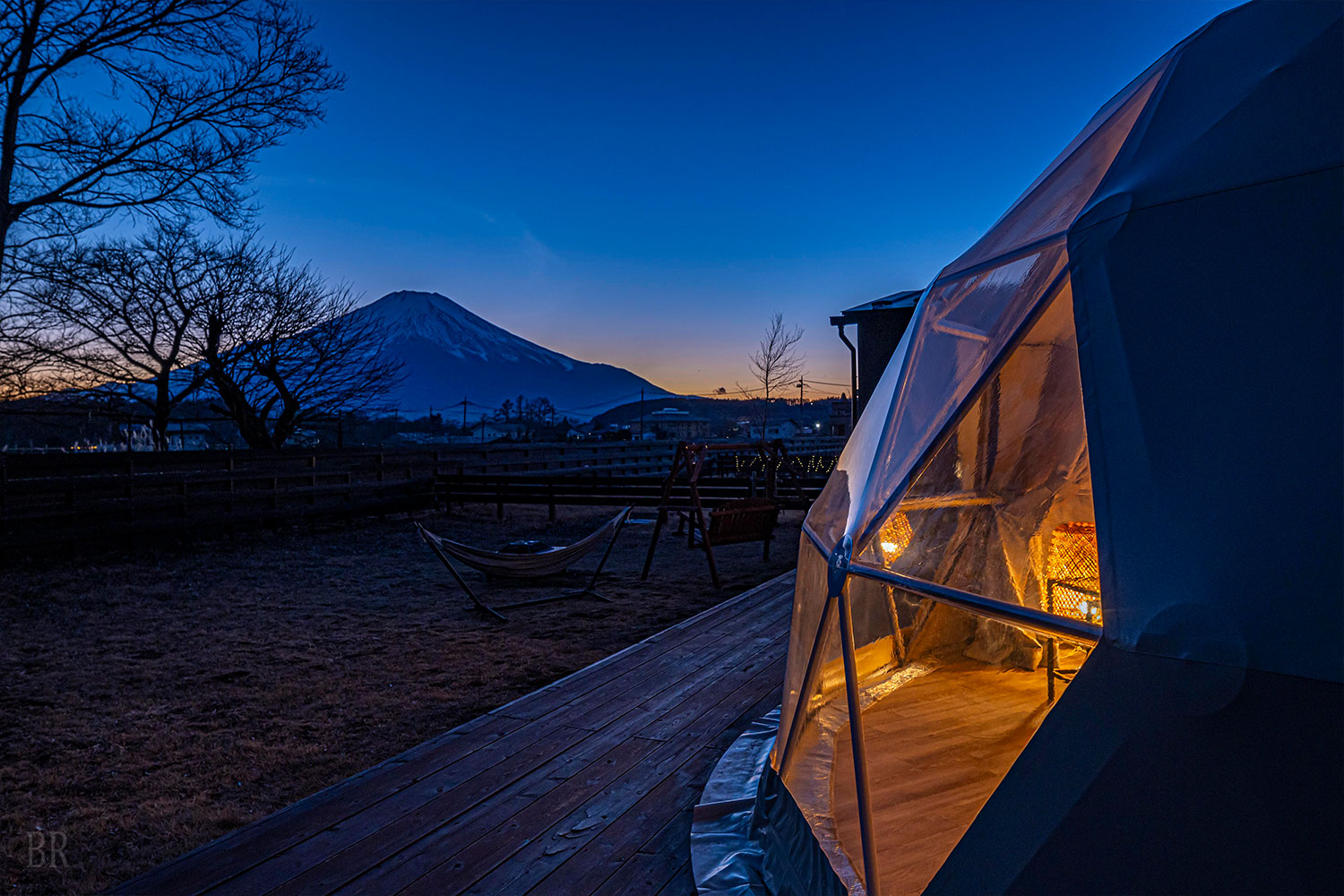 3種圓頂帳篷和豪華小屋